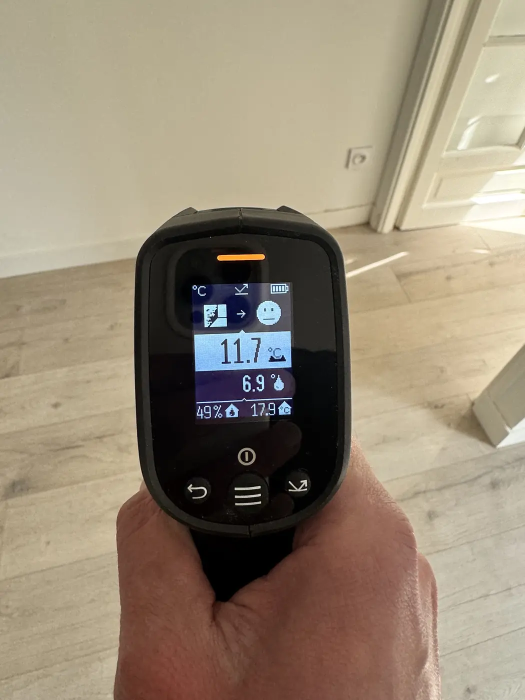 Mesure d’une température de surface à l’aide d’un thermomètre infrarouge